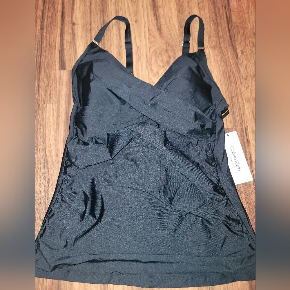 CALVIN KLEIN SWIM TOP...